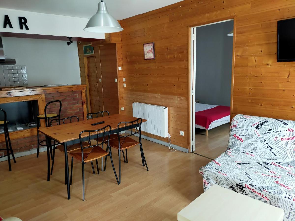 Agreable Appartement De 48 M² En Rdc La Bourboule Exterior photo